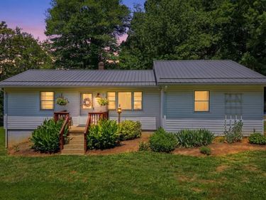 1321 Boxwood Farm Road, Amherst, VA 24521