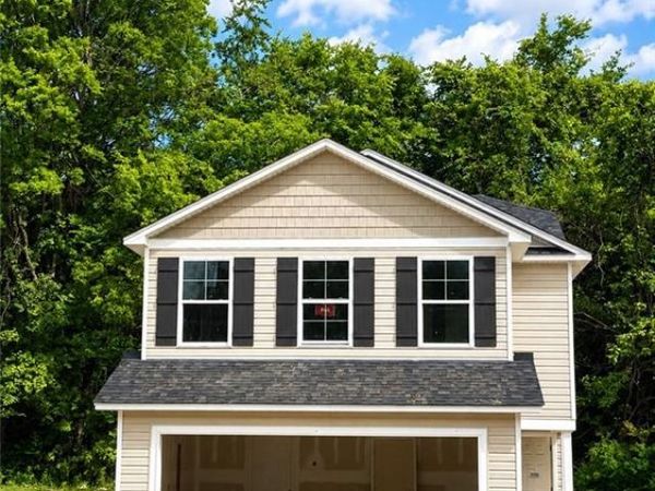 606 Tussey Street , Lexington, NC 27292
