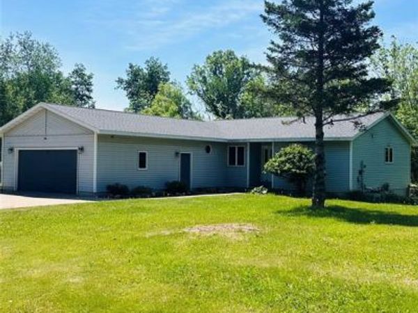 250 W Maple Avenue, Barron, WI 54812