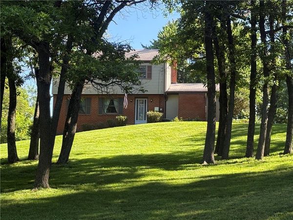 2261 Gray Ridge , Allison Park, PA 15101