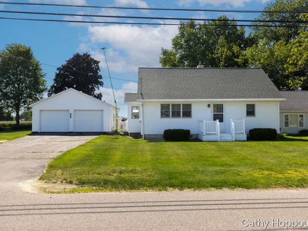 785 Washington Boulevard, Lake Odessa, MI 48849