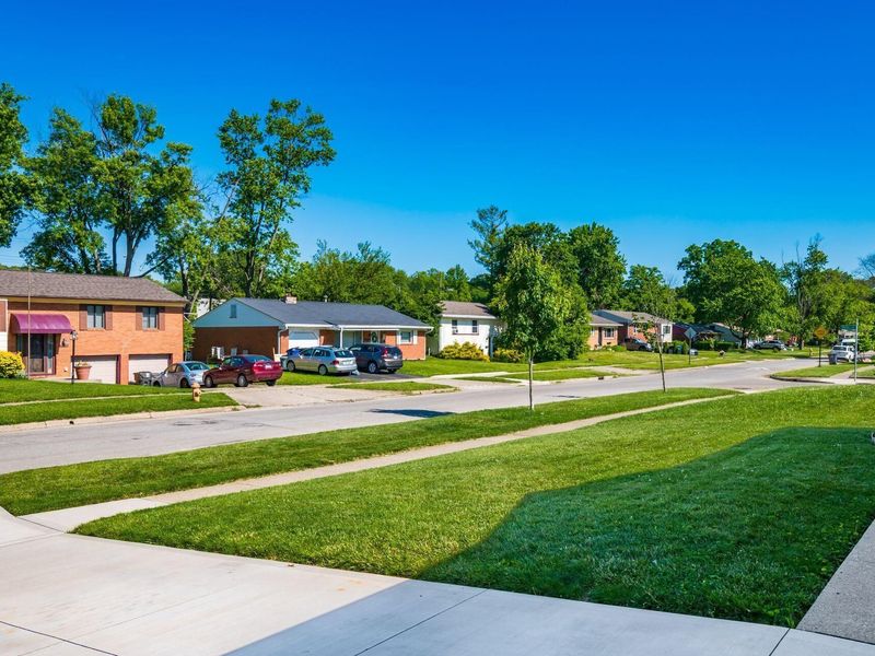 5467 Roche Drive, Columbus, OH 43229 Photo 31