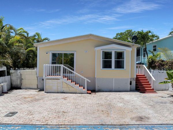 4 Coral Drive, Saddle Bunch, FL 33040