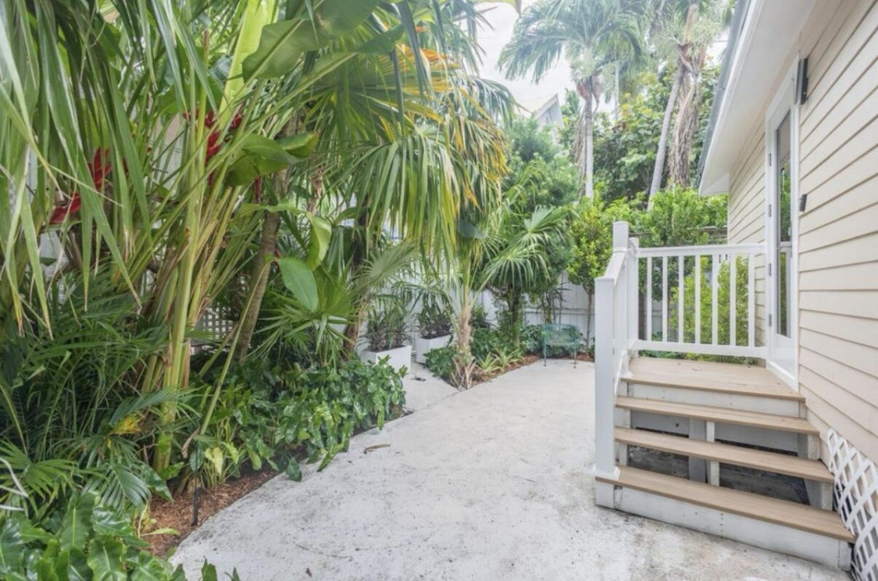 1215 Grinnell Street, Unit D, Key West, FL 33040 Photo