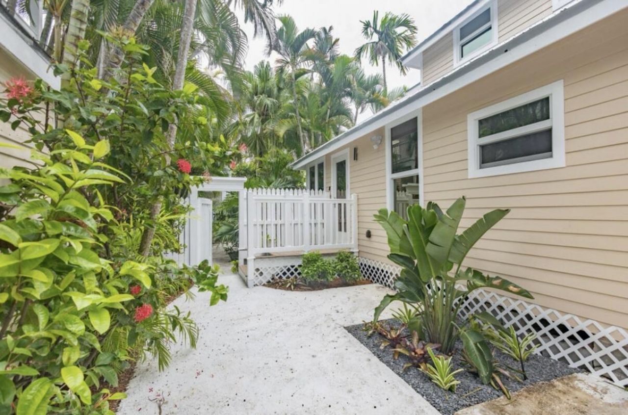 1215 Grinnell Street, Unit D, Key West, FL 33040 Photo
