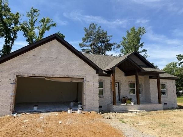 225 CHARIOT LN, Savannah, TN 38372