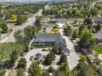 202 Taylor Creek Road, Gardnerville, NV 89460 Photo
