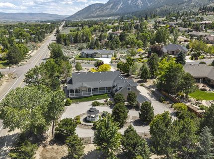202 Taylor Creek Road, Gardnerville, NV 89460 Photo