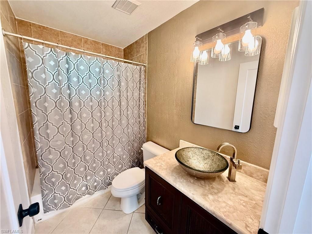 101 Curtis Ave N, Lehigh Acres, FL 33971 Photo