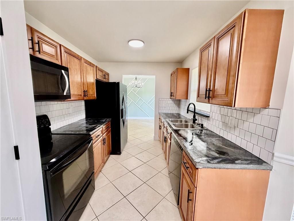 101 Curtis Ave N, Lehigh Acres, FL 33971 Photo