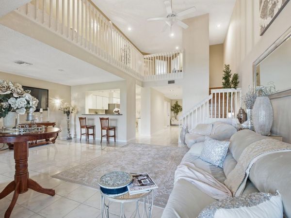 9172 Boca Gardens Parkway, Unit B, Boca Raton, FL 33496