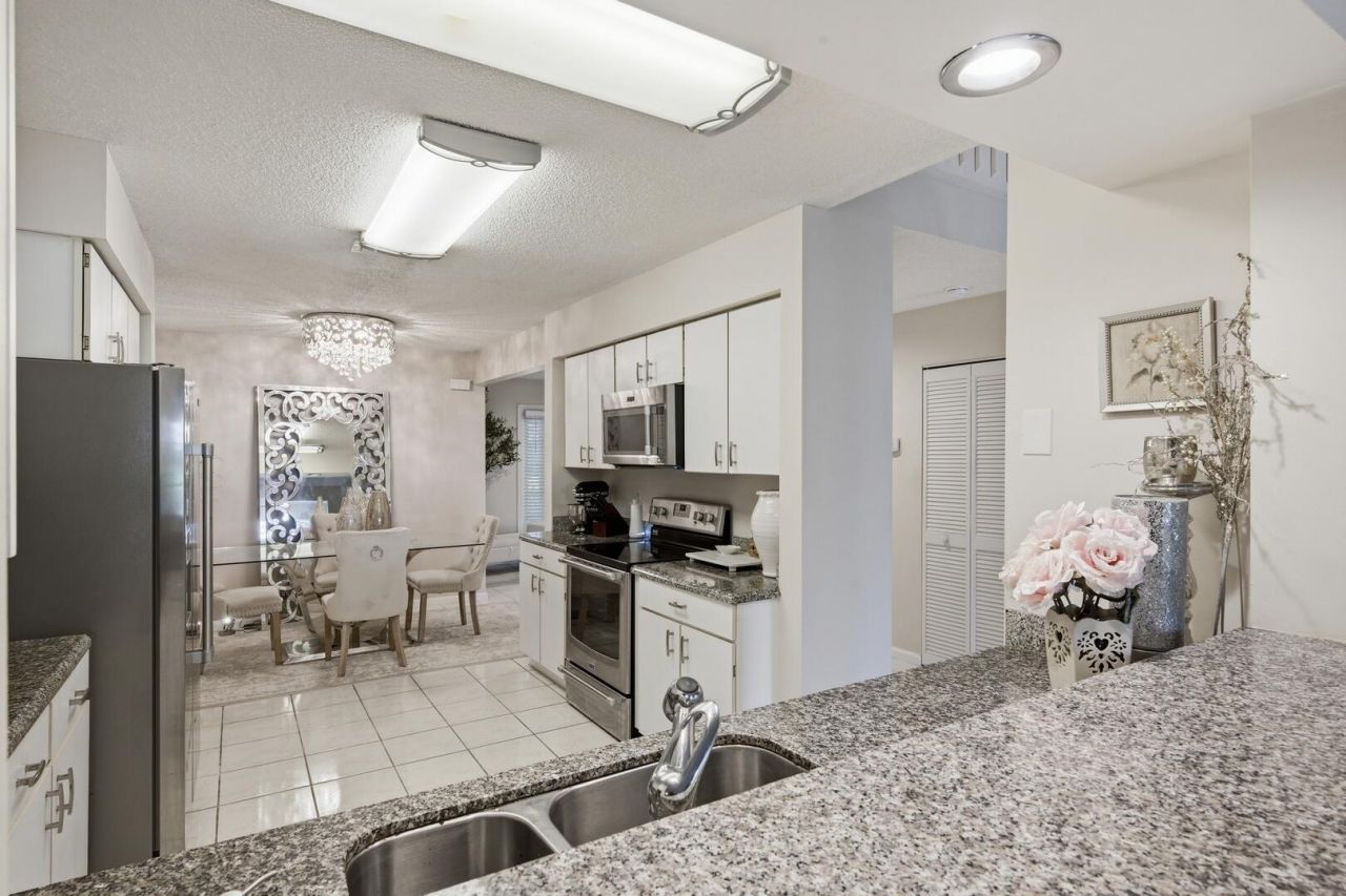 9172 Boca Gardens Parkway, Unit B, Boca Raton, FL 33496 Photo