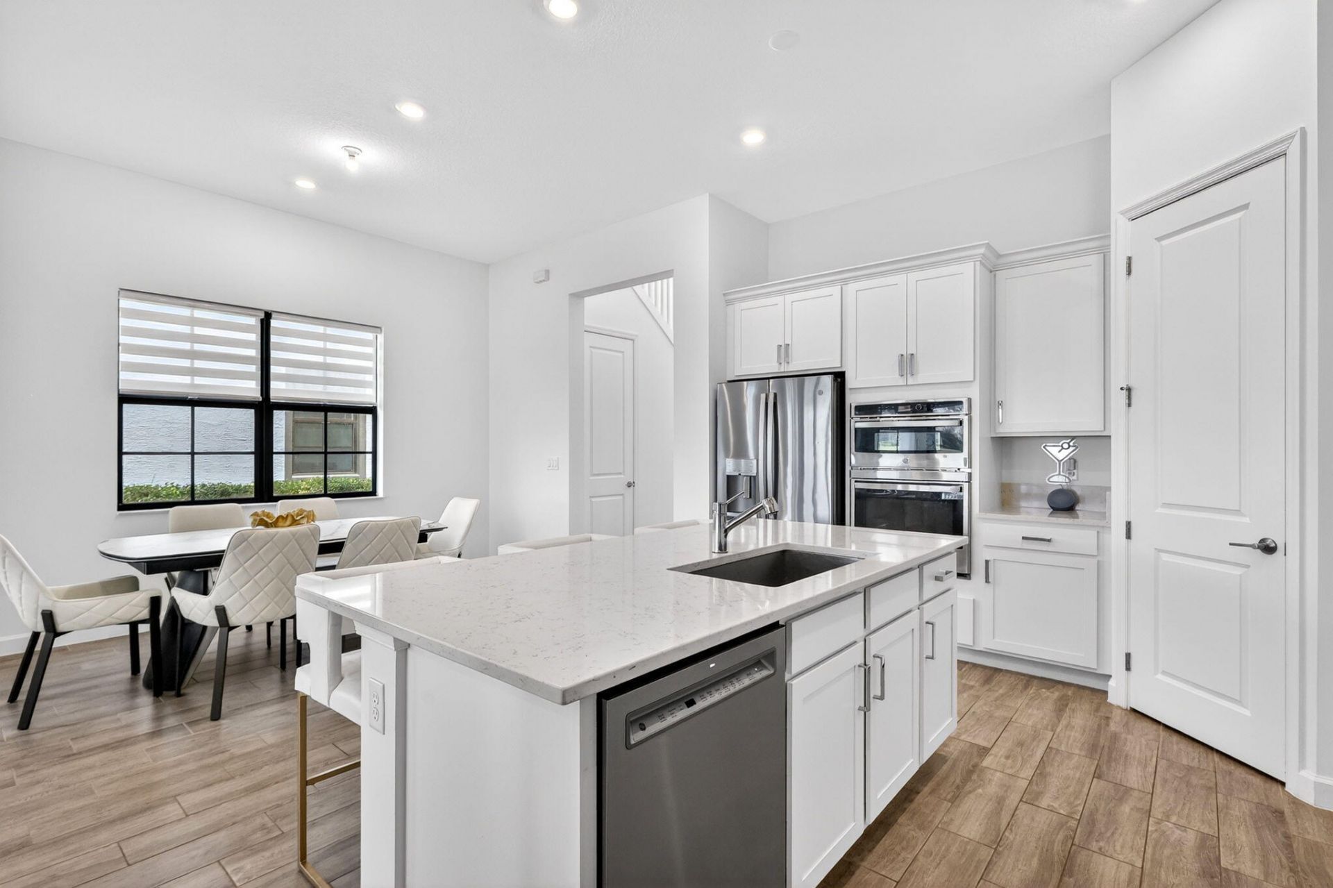 329 SE Fascino Circle, Port Saint Lucie, FL 34984 Photo