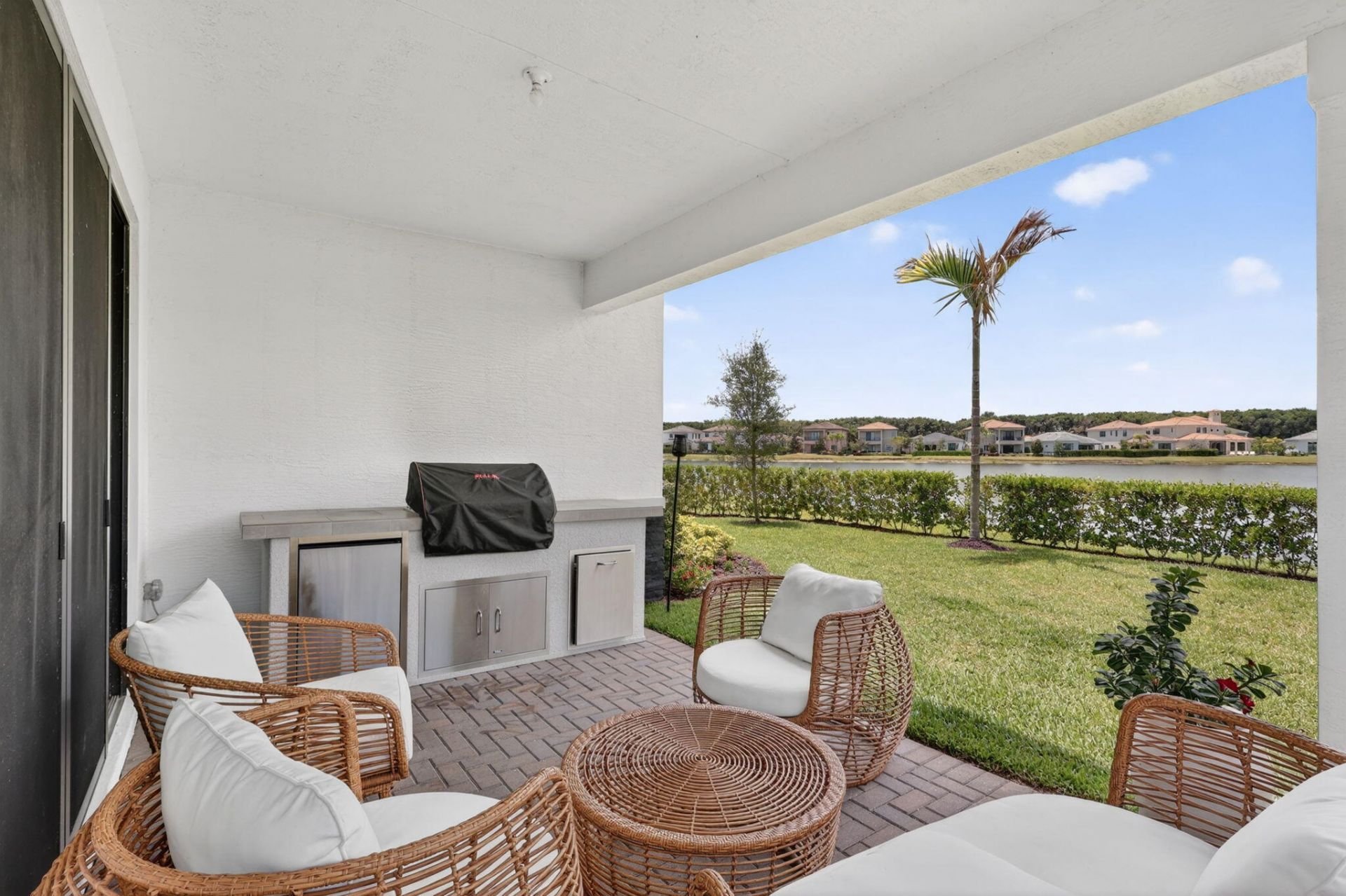 329 SE Fascino Circle, Port Saint Lucie, FL 34984 Photo