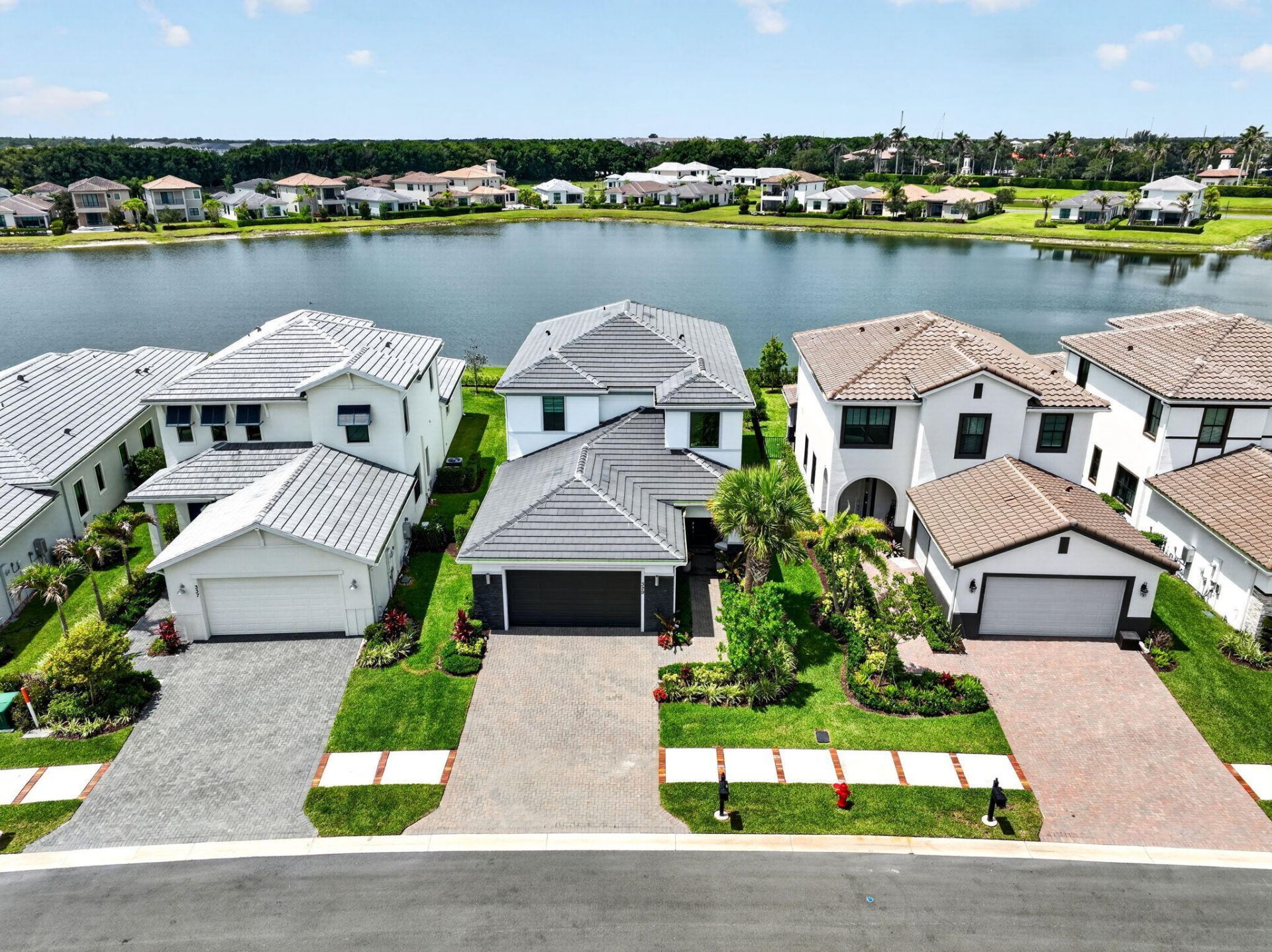 329 SE Fascino Circle, Port Saint Lucie, FL 34984 Photo