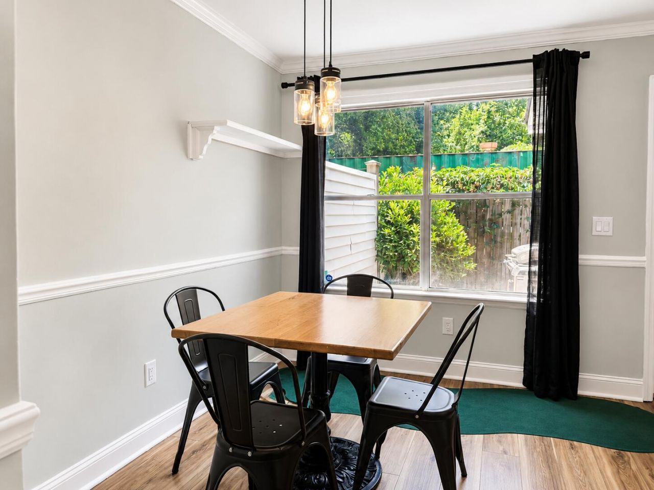 252 Howle Avenue Photo 4