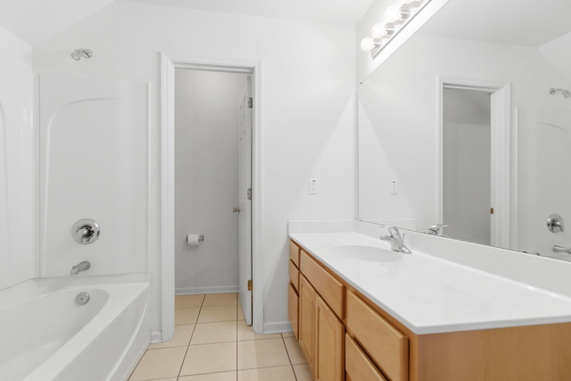 516 Tayrn Drive Photo 19