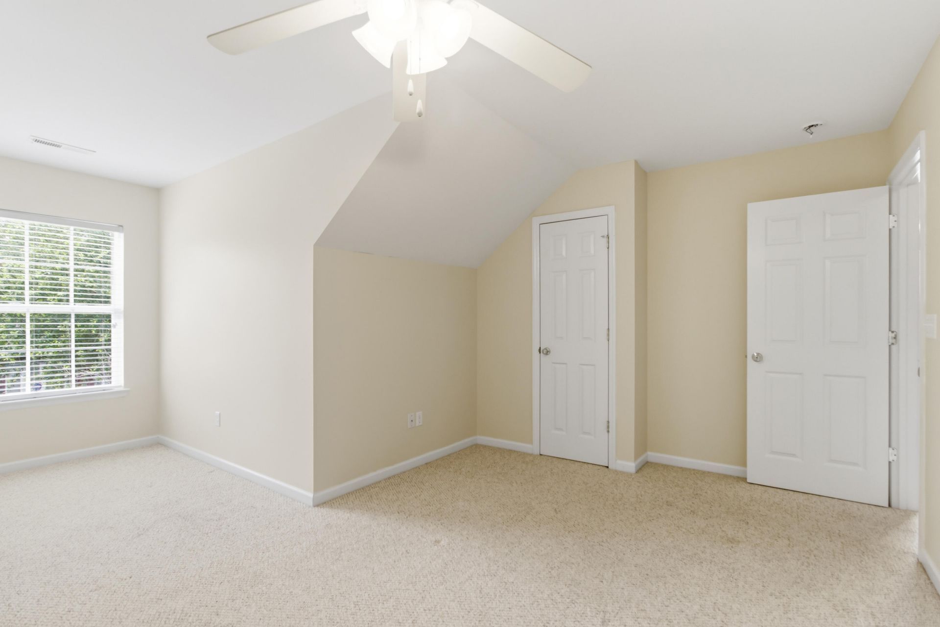 516 Tayrn Drive Photo 21