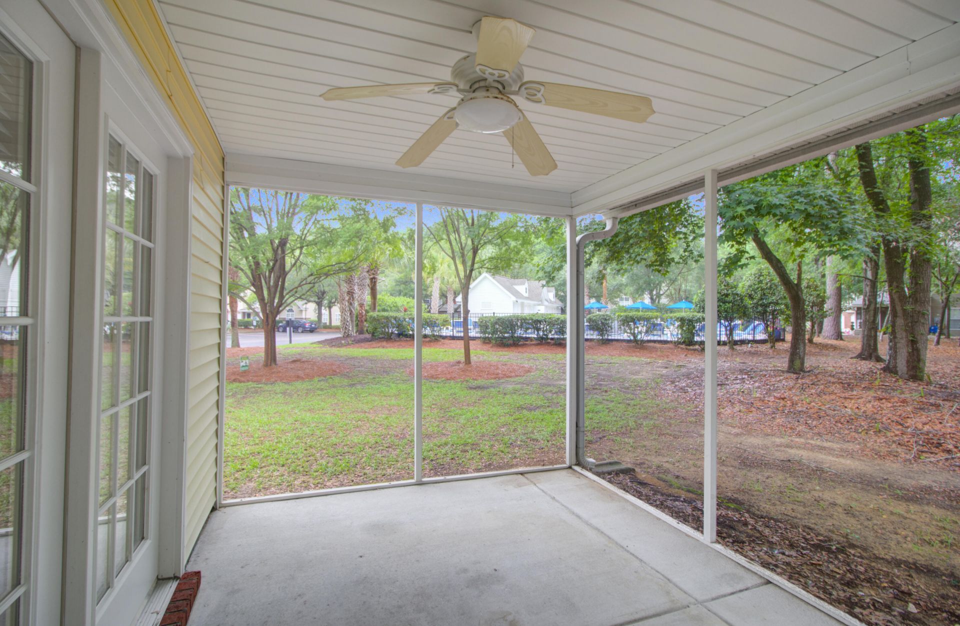 516 Tayrn Drive Photo 24