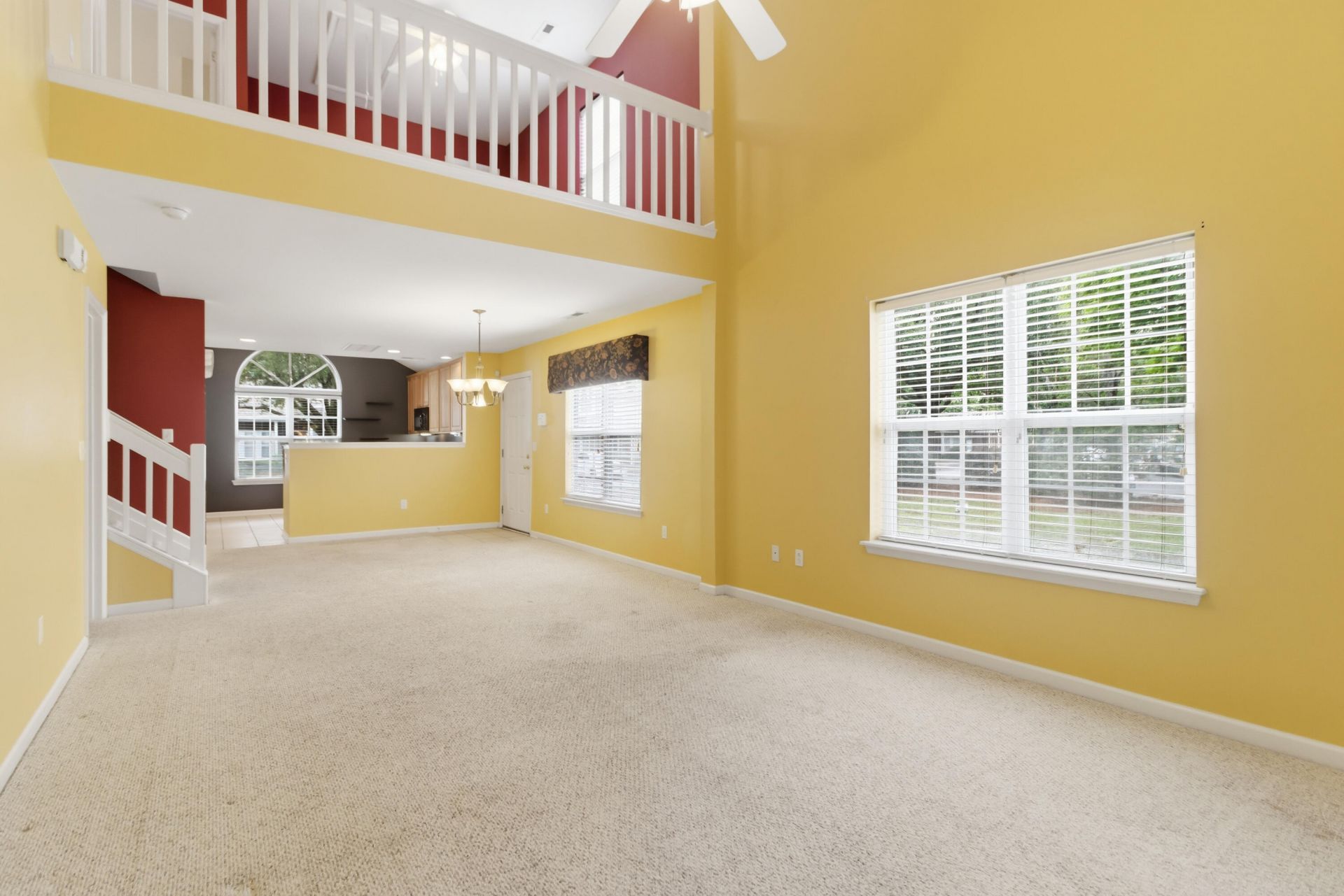 516 Tayrn Drive Photo 4