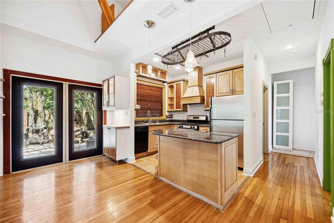 1743 8th Street , Sarasota, FL 34236 Photo