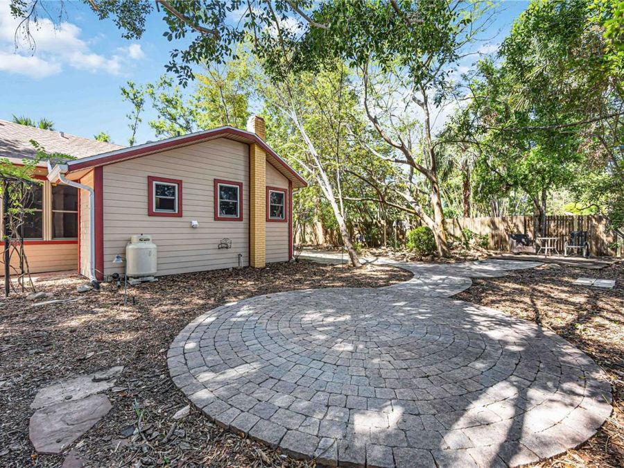 Property Image 43