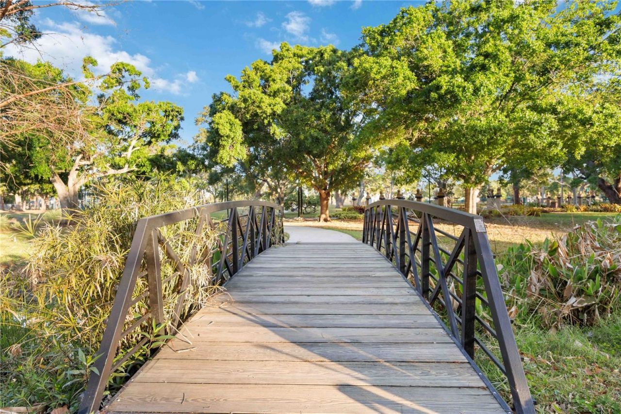 1743 8th Street , Sarasota, FL 34236 Photo