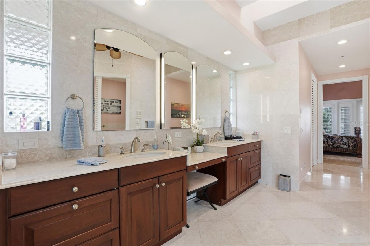 211 Kingfisher Drive, Captiva, FL 33924 Photo