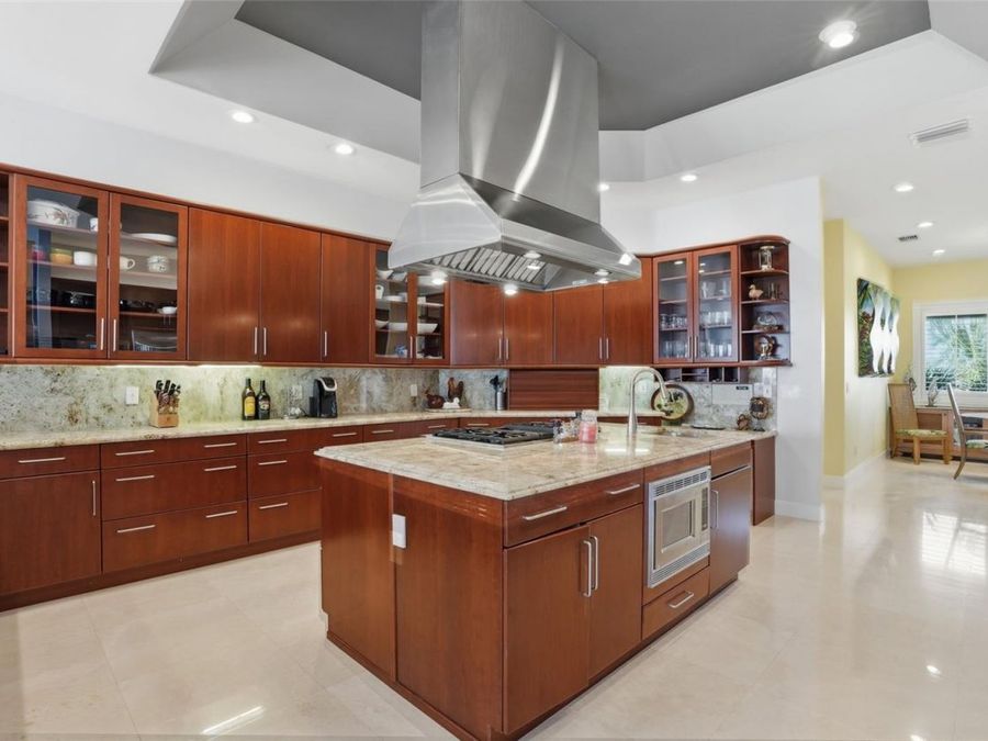Property Image 80