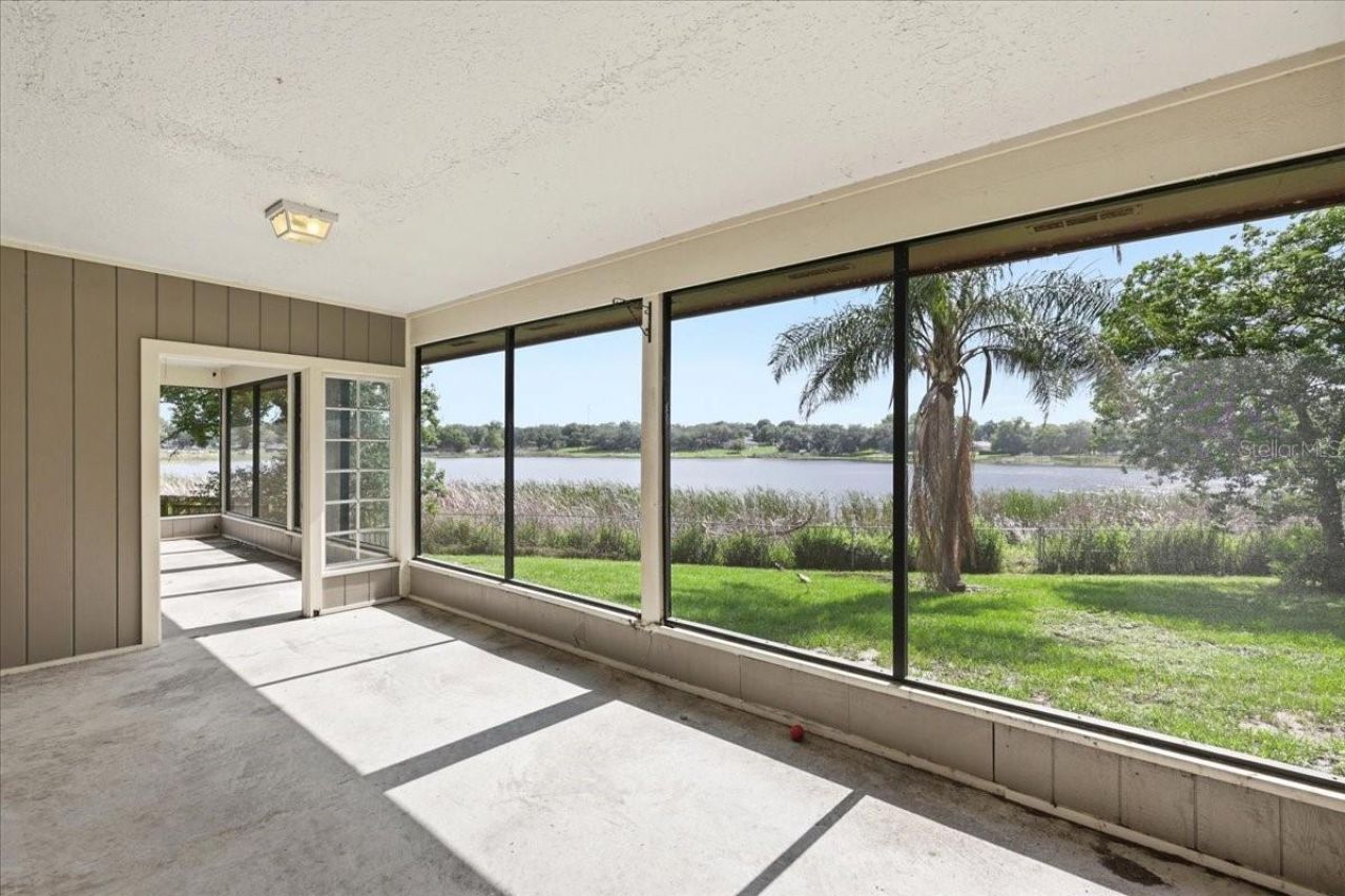 43 Lake Jackson Drive, Mascotte, FL 34753 Photo