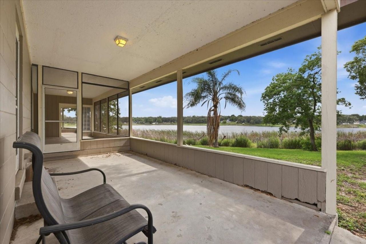 43 Lake Jackson Drive, Mascotte, FL 34753 Photo