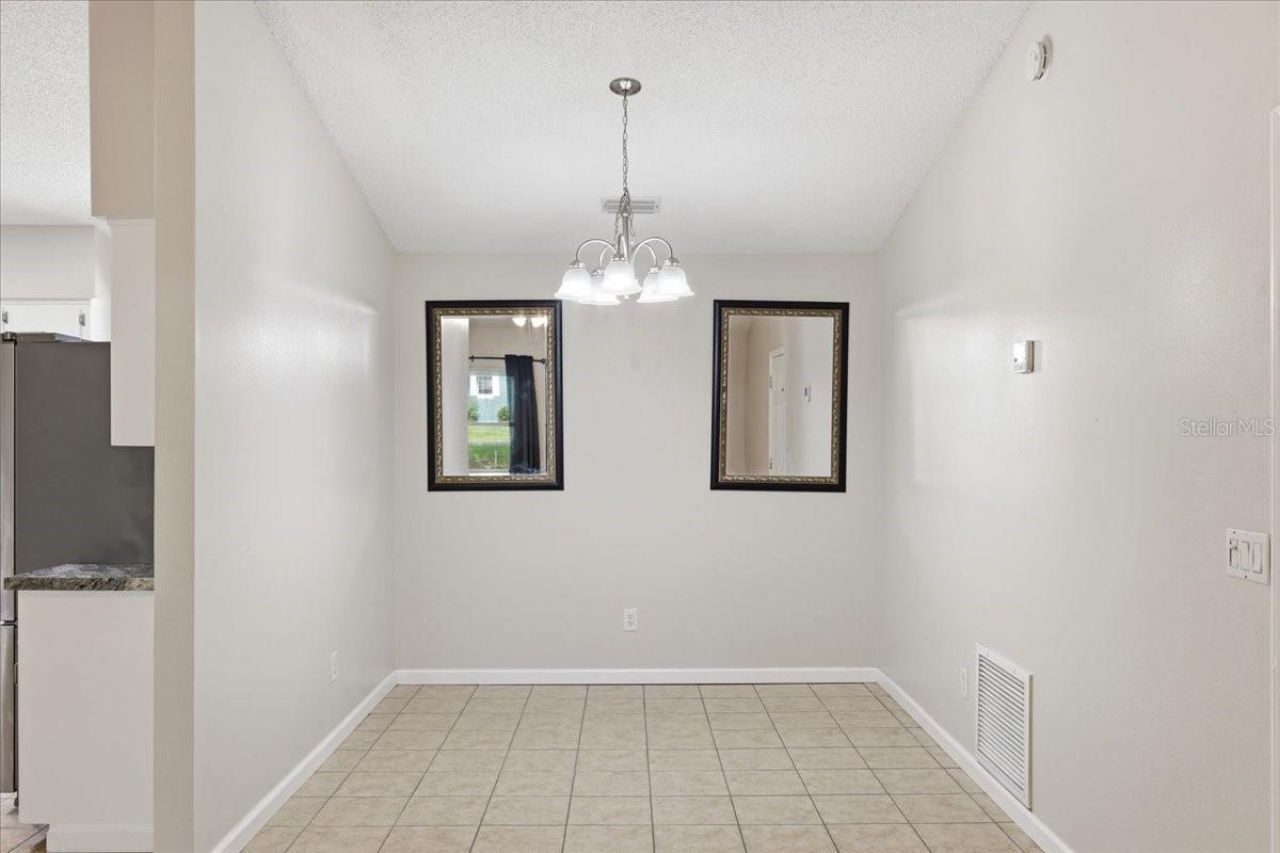 43 Lake Jackson Drive, Mascotte, FL 34753 Photo