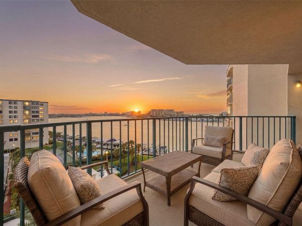 670 ISLAND WAY , Unit 807, CLEARWATER BEACH, FL 33767