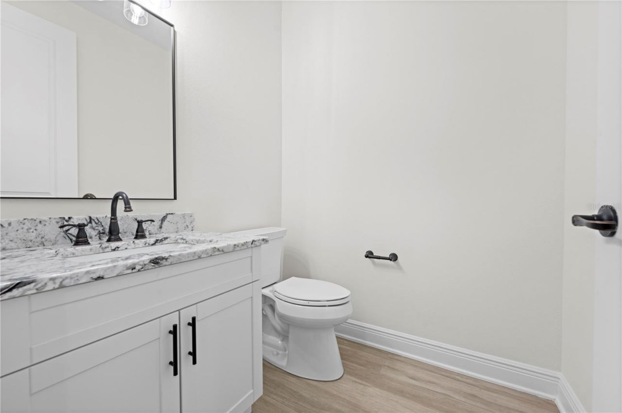 18130 Parrot Road , Weeki Wachee, FL 34614 Photo