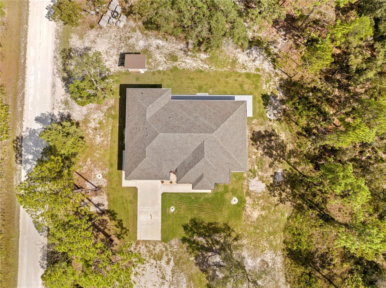 18130 Parrot Road , Weeki Wachee, FL 34614 Photo