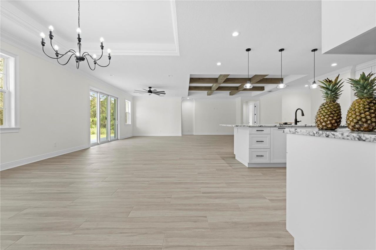 18130 Parrot Road , Weeki Wachee, FL 34614 Photo
