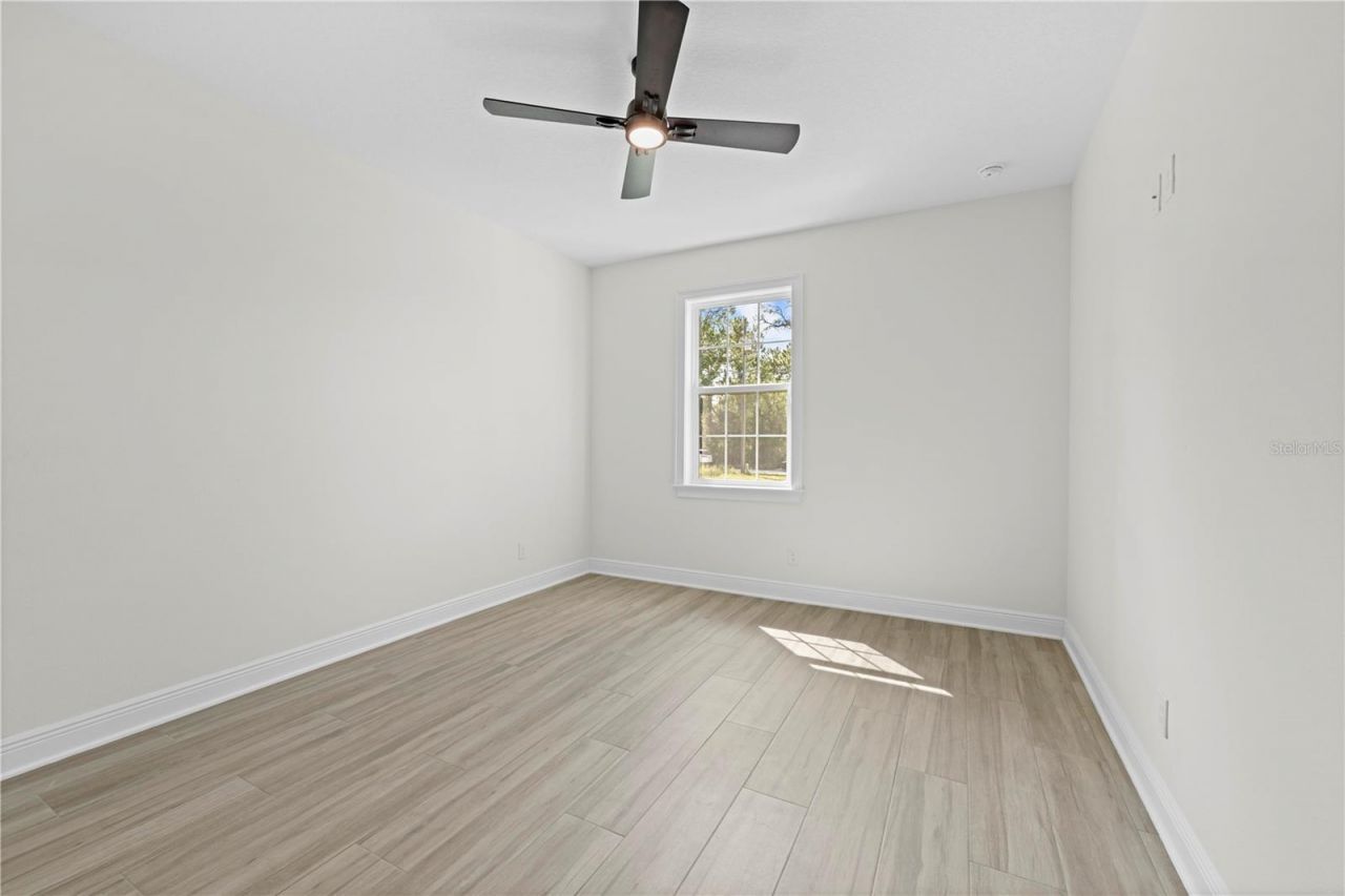 18130 Parrot Road , Weeki Wachee, FL 34614 Photo
