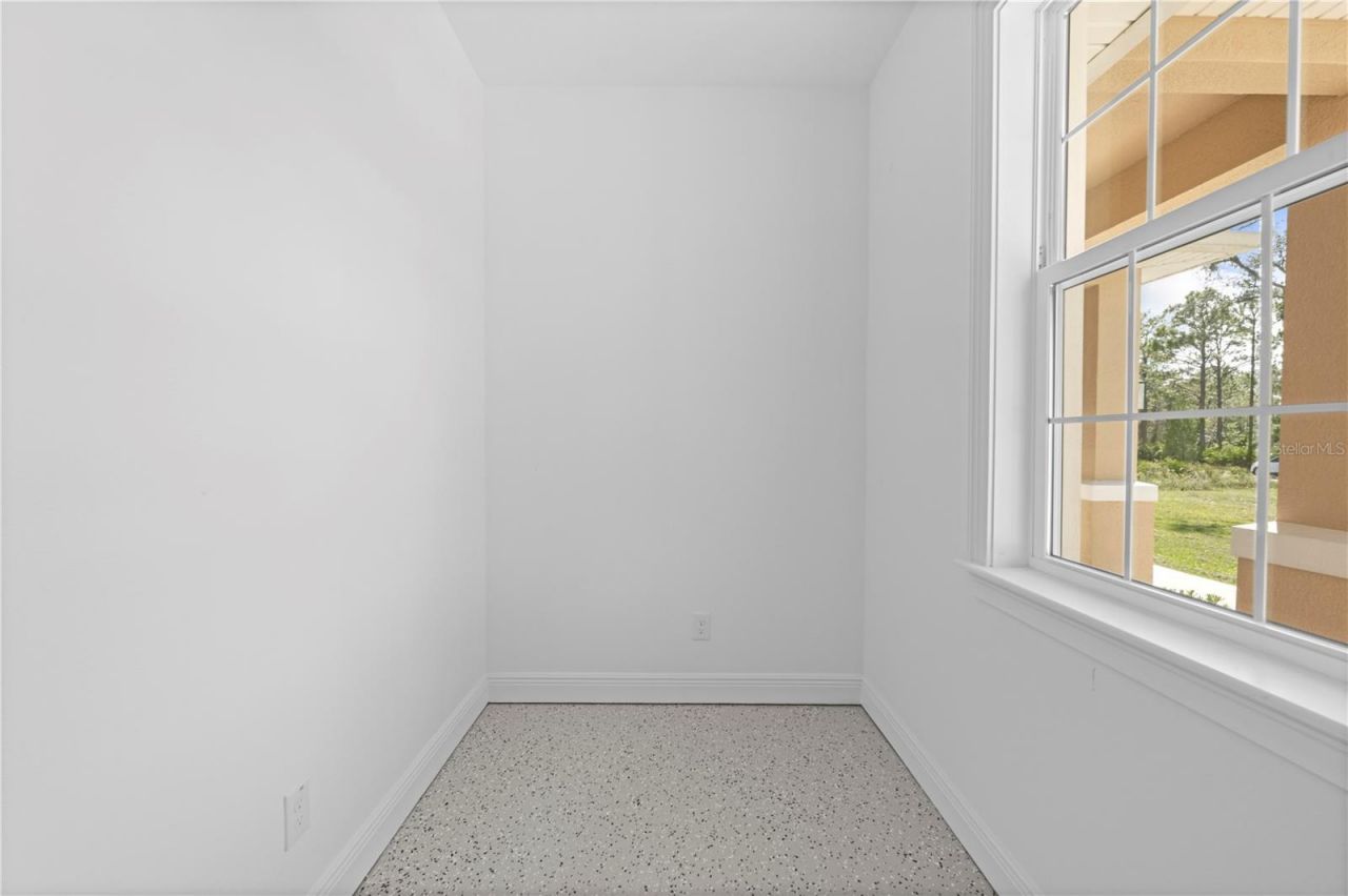 18130 Parrot Road , Weeki Wachee, FL 34614 Photo