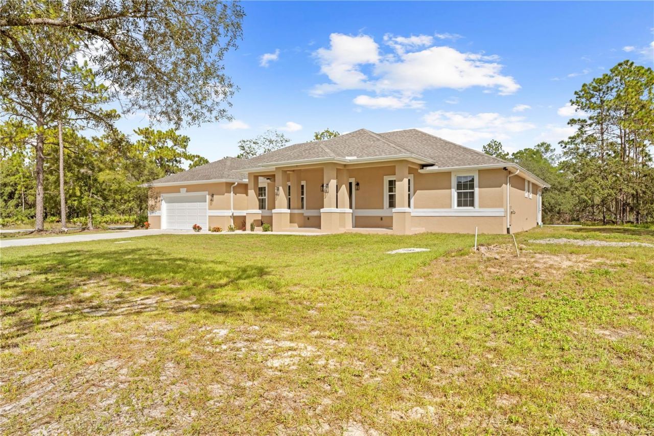 18130 Parrot Road , Weeki Wachee, FL 34614 Photo