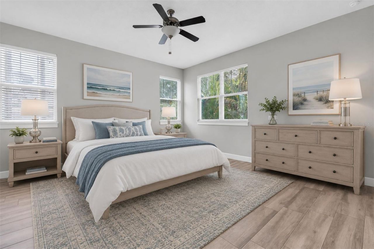 224 NE Jefferson Circle N, Saint Petersburg, FL 33702 Photo