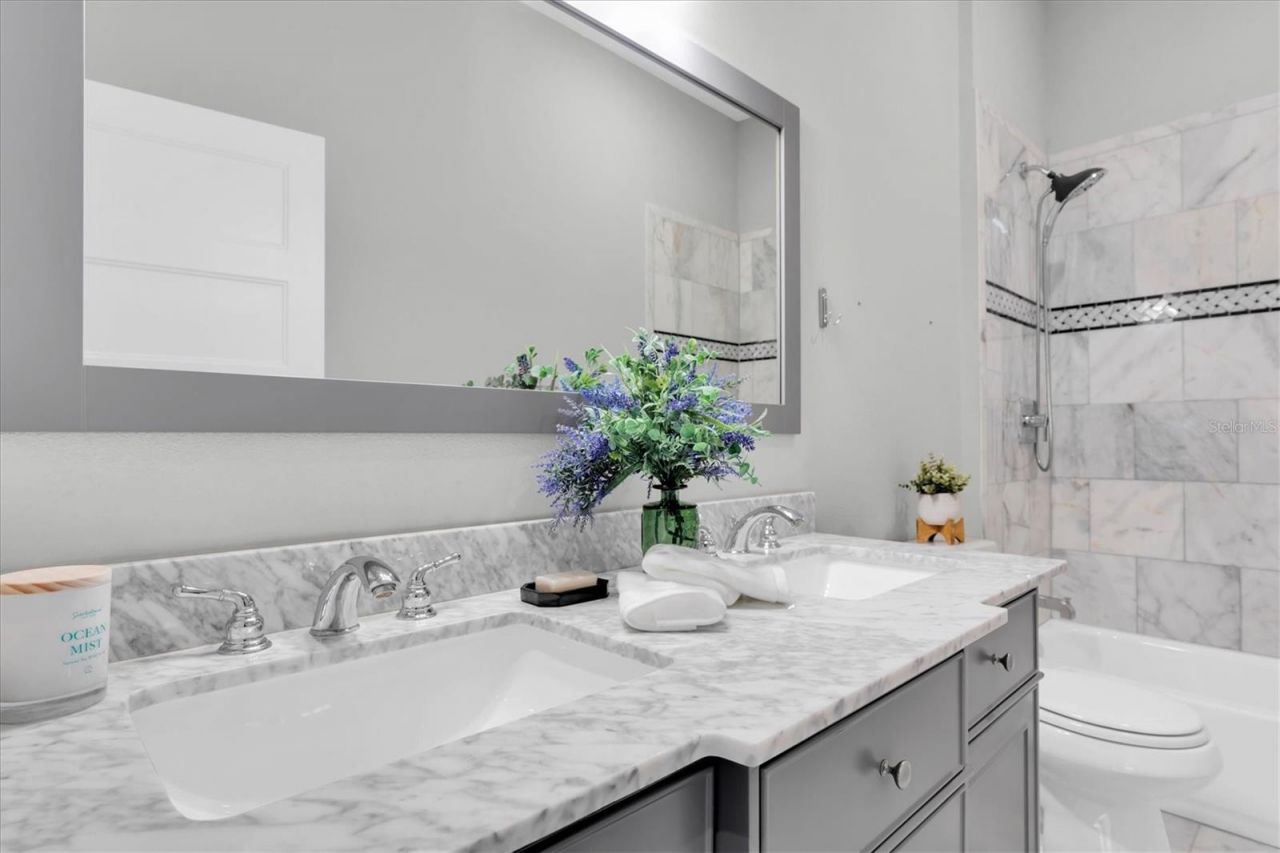 224 NE Jefferson Circle N, Saint Petersburg, FL 33702 Photo