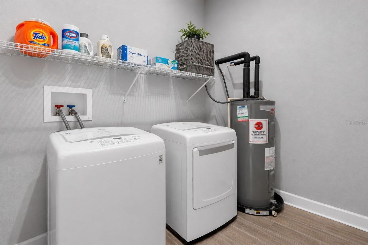 224 NE Jefferson Circle N, Saint Petersburg, FL 33702 Photo