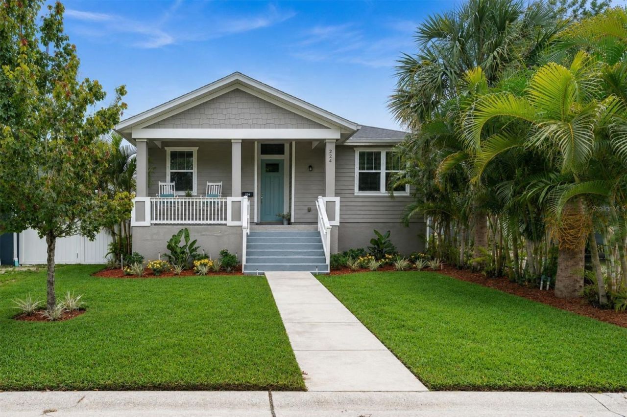 224 NE Jefferson Circle N, Saint Petersburg, FL 33702 Photo