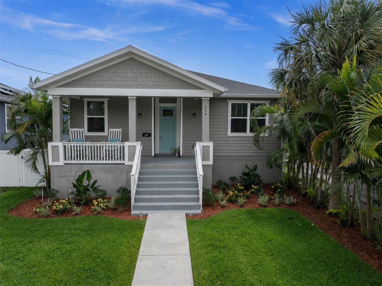 224 NE Jefferson Circle N, Saint Petersburg, FL 33702 Photo