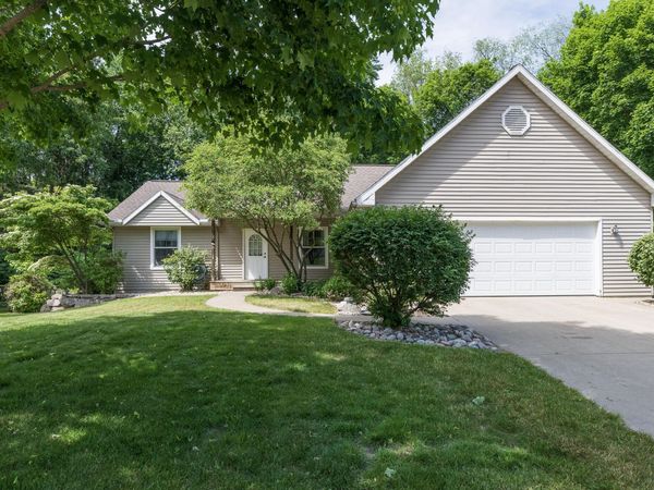11175 Delmar Avenue, Richland, MI 49083