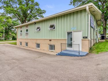 522 Main Street W, Detroit Lakes, MN 56501