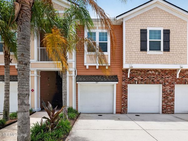 201 LARKIN Place, Unit 107, St. Johns, FL 32259