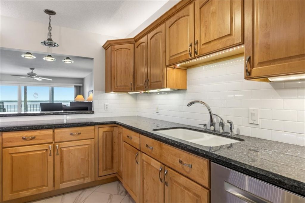 5944 S River Run Drive, Unit 5944, Sebastian, FL 32958 Photo