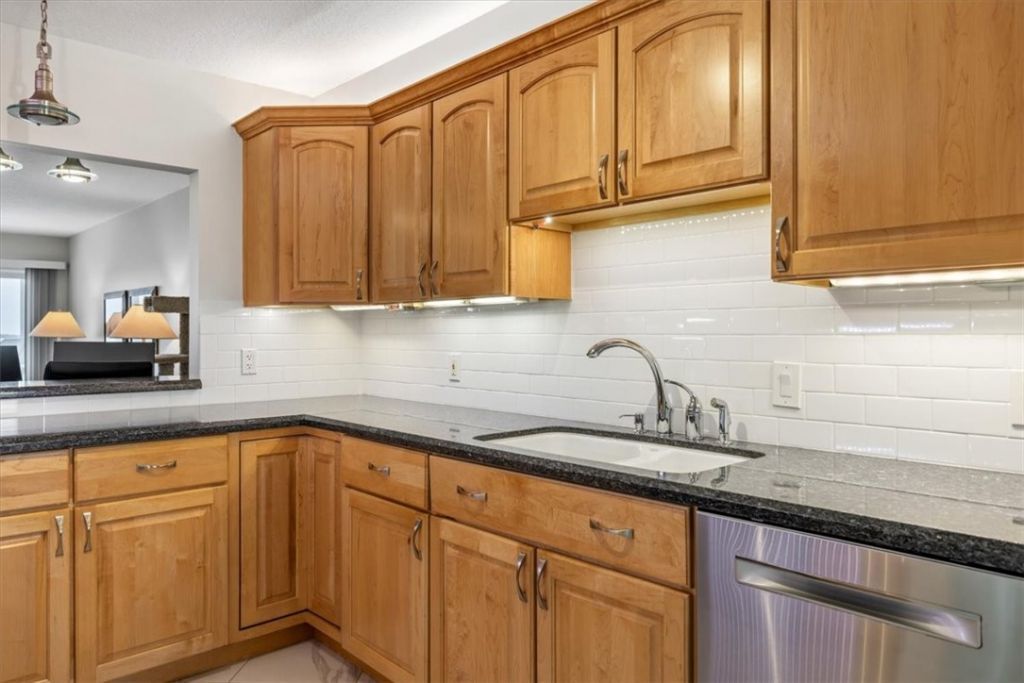 5944 S River Run Drive, Unit 5944, Sebastian, FL 32958 Photo