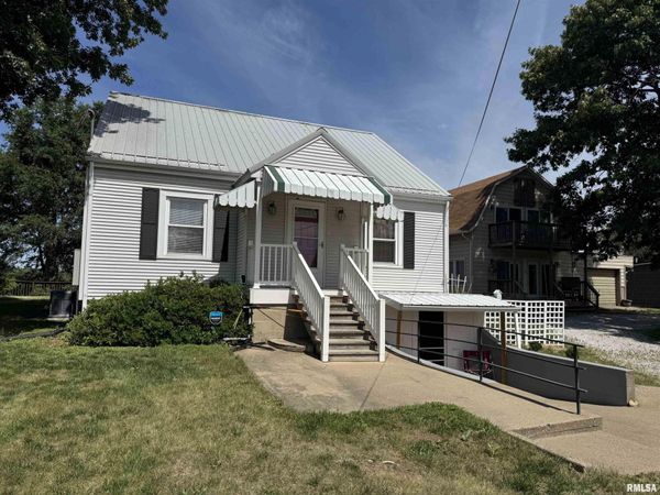 12984 State Route 78 Road, Havana, IL 62644